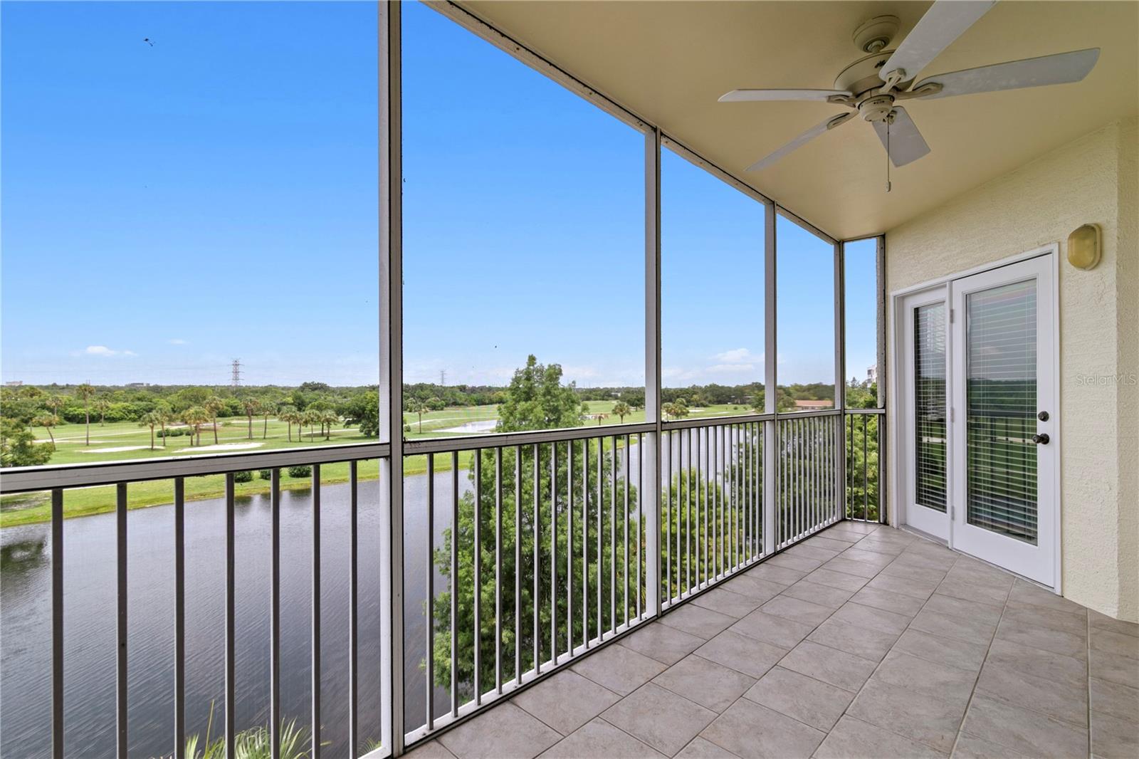 COUNTRY CLUB CONDO AT EAST BAY - Residential