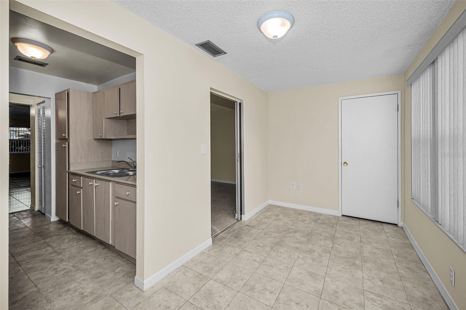FIVE TOWNS OF ST PETE - Residential