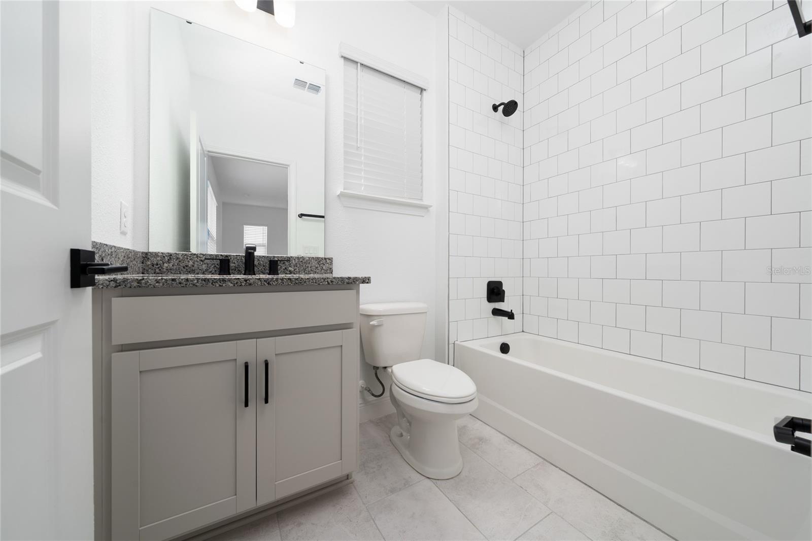 HARTWOOD LNDG - Residential