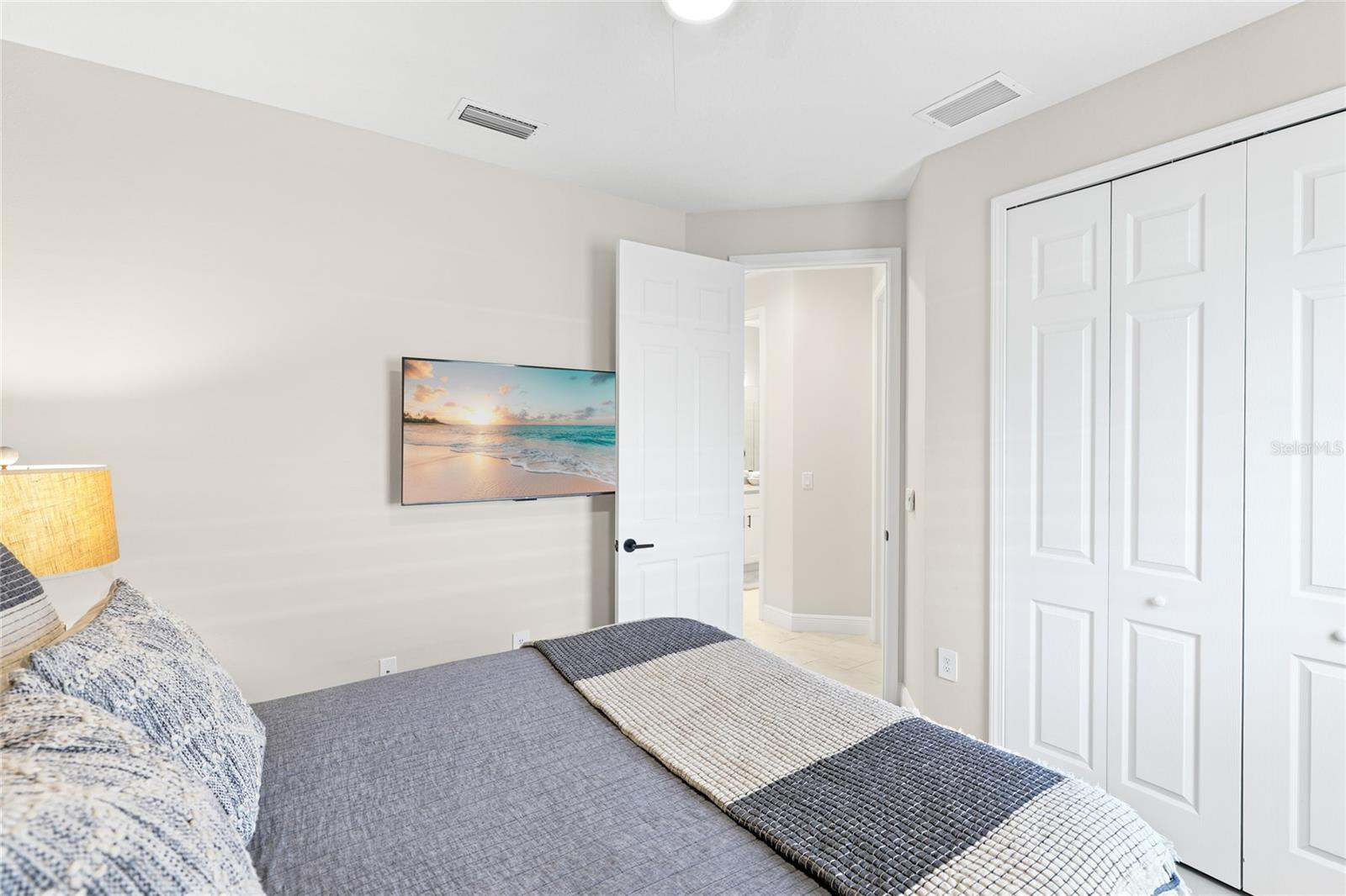 LEGENDS BAY - Residential
