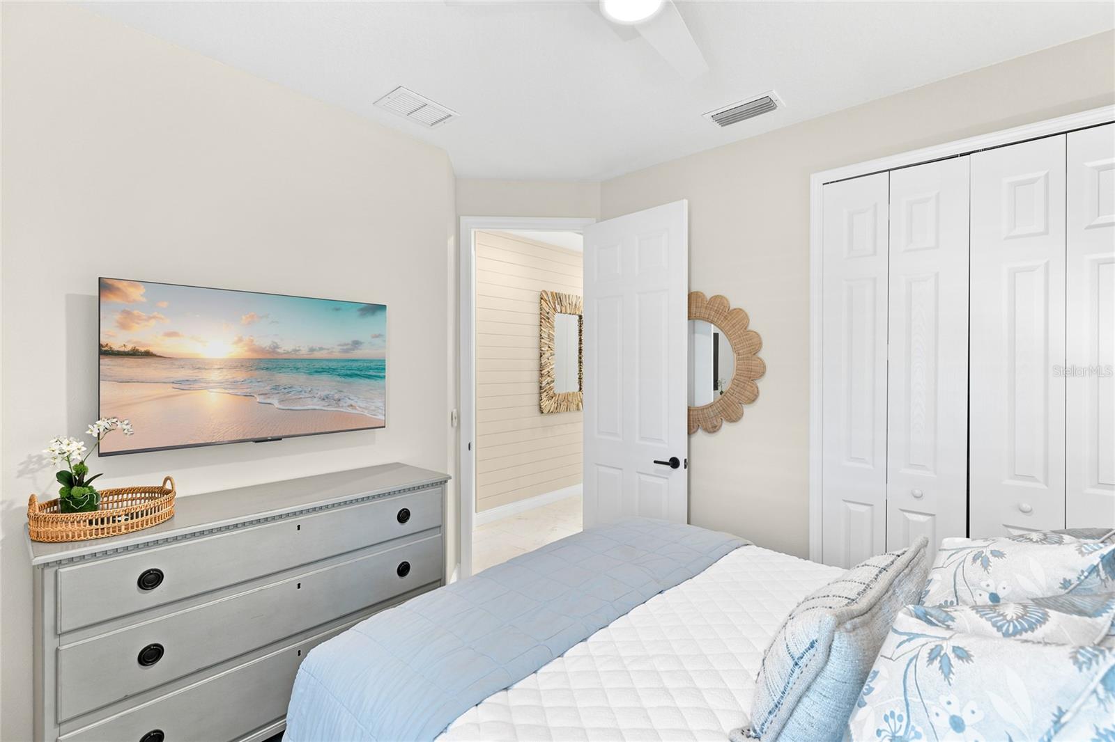 LEGENDS BAY - Residential