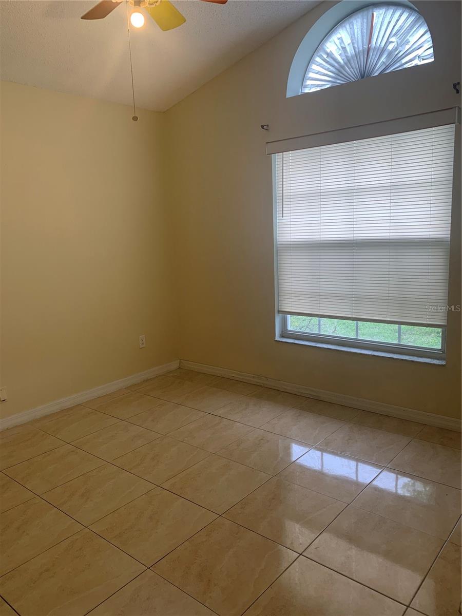 SOUTHCHASE PH 01B VILLAGE 05 - Residential Lease