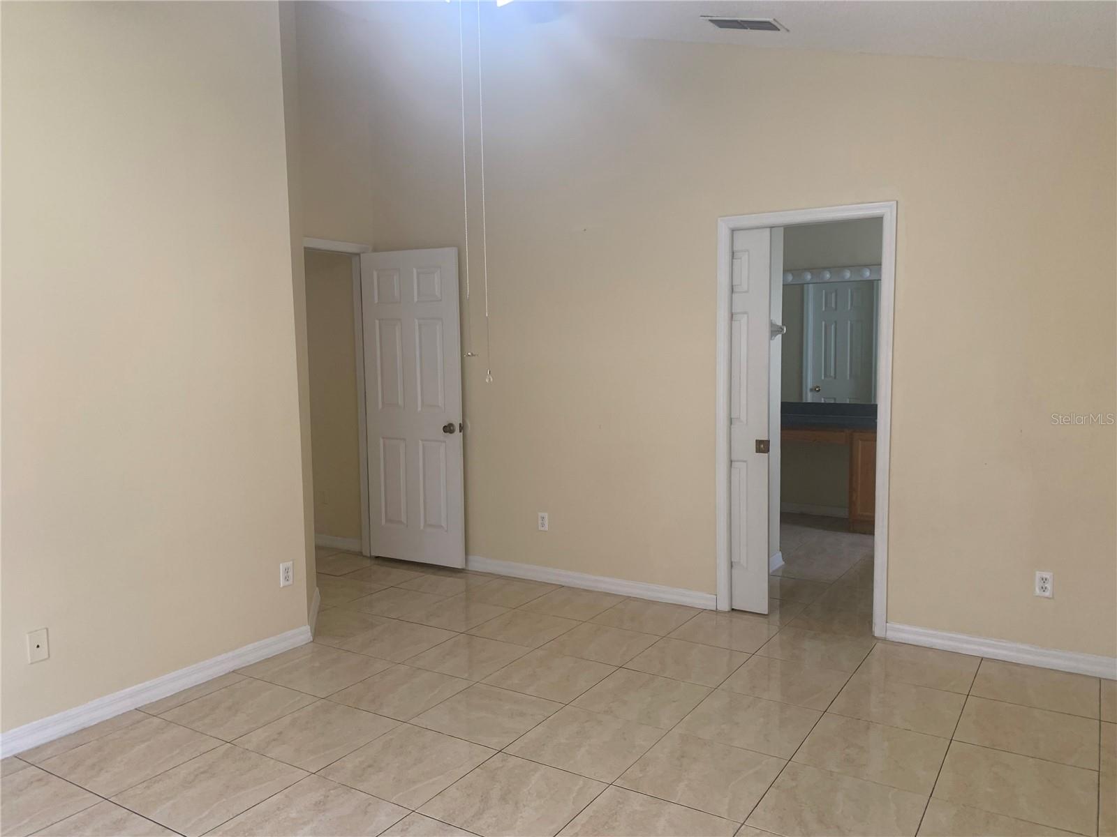 SOUTHCHASE PH 01B VILLAGE 05 - Residential Lease