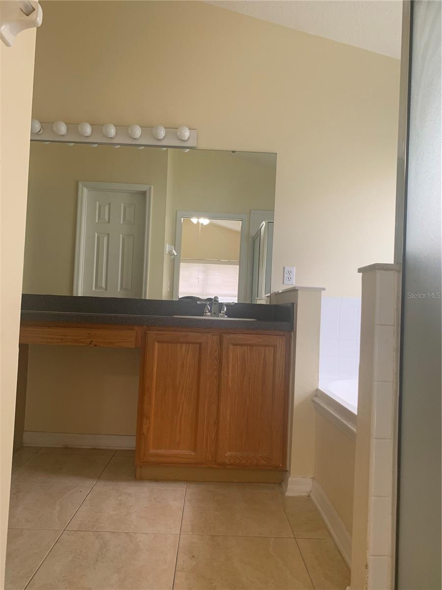 SOUTHCHASE PH 01B VILLAGE 05 - Residential Lease