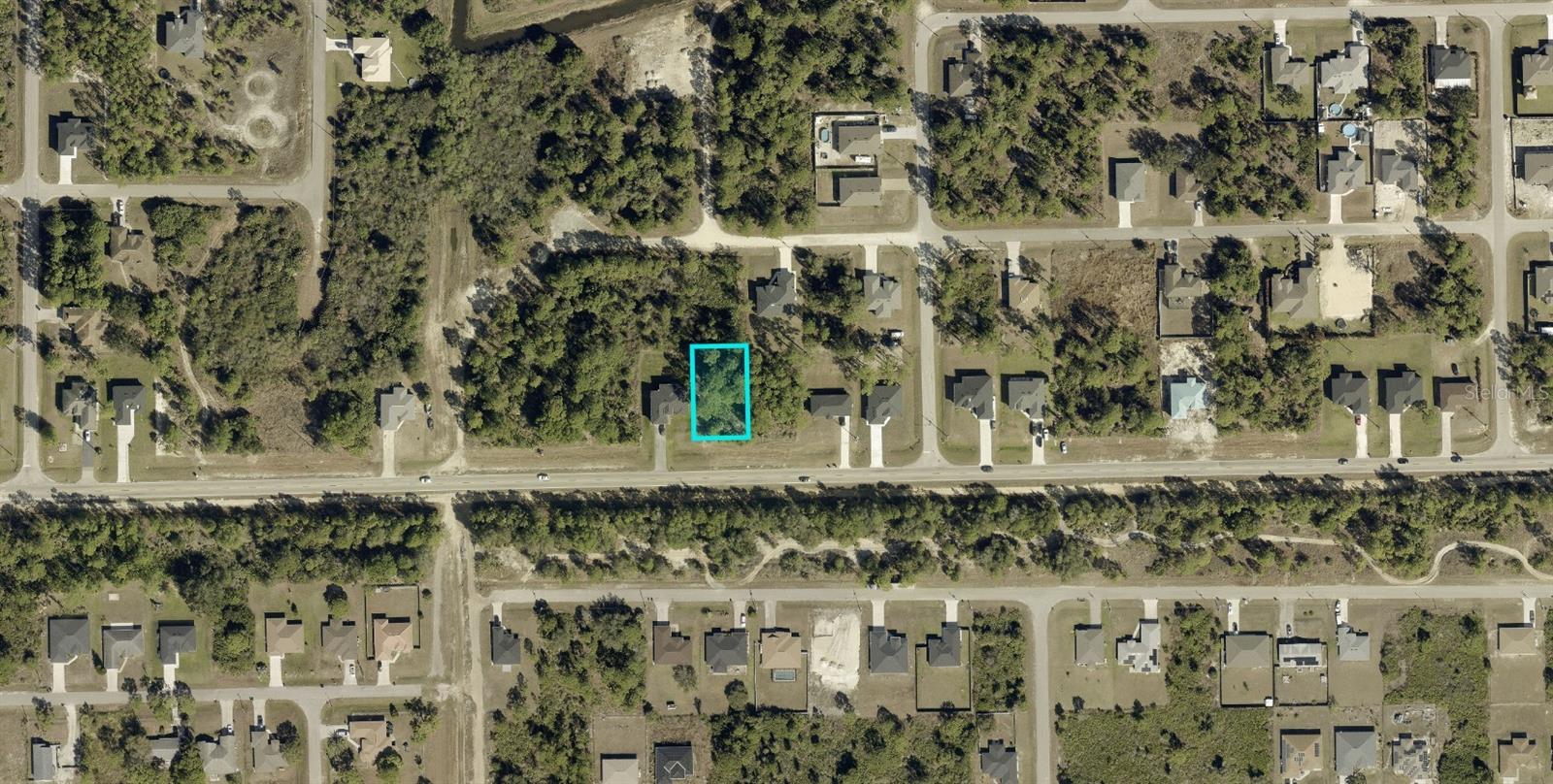LEHIGH ACRES - Land