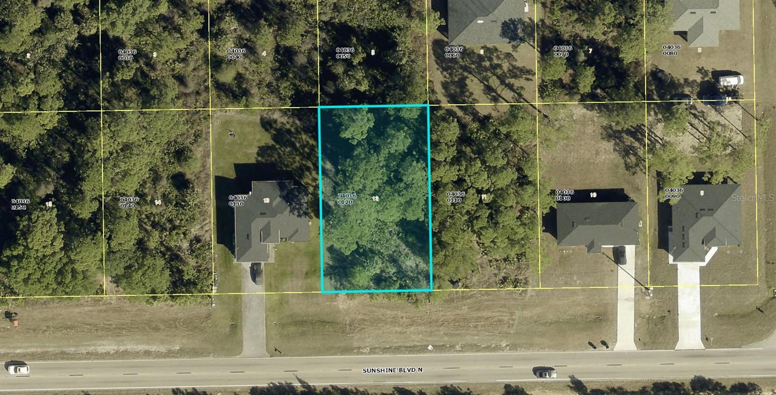 A VACANT LOT IN LEHIGH ACRES IN LEE COUNTY!!!