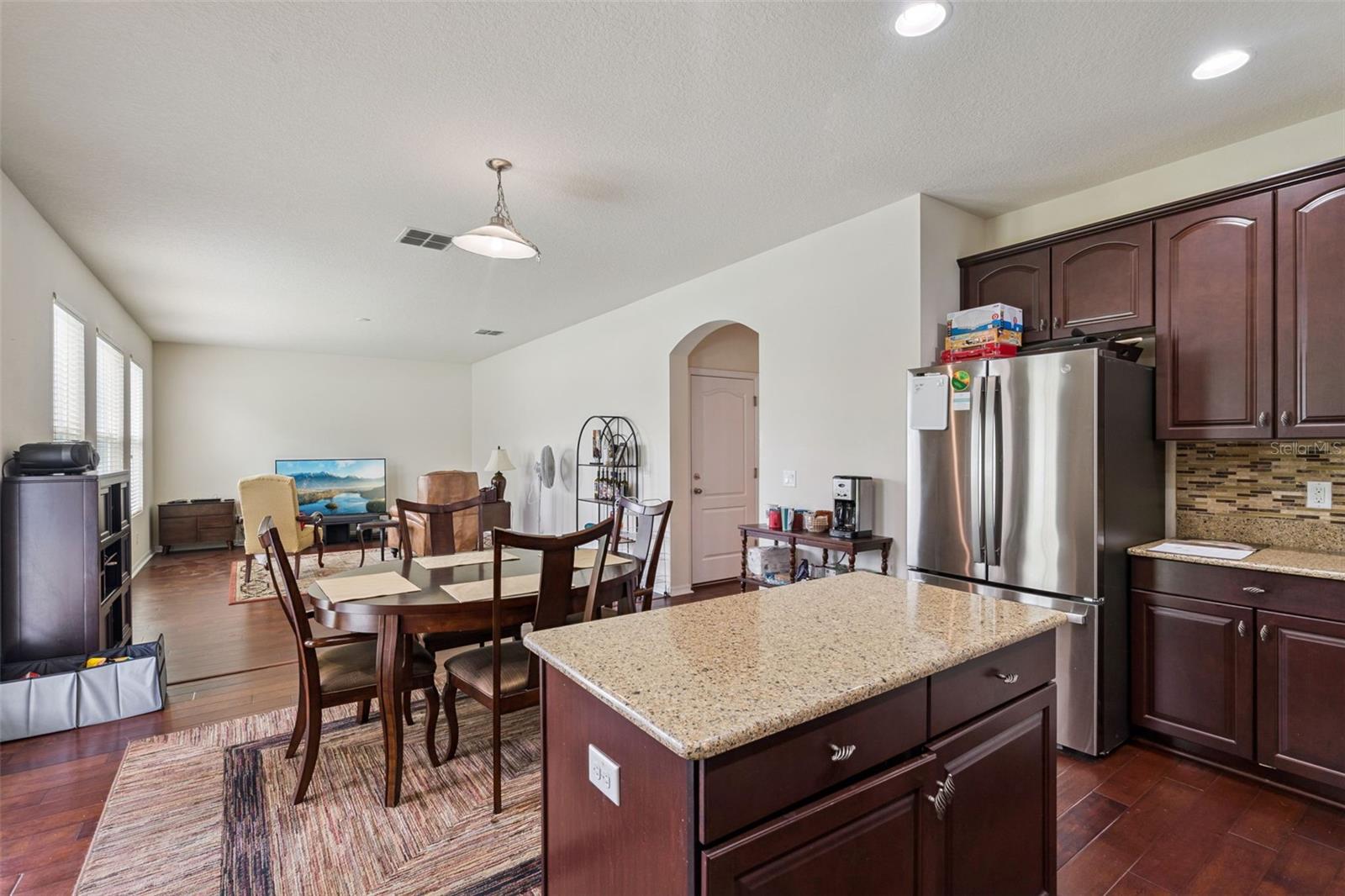 SIGNATURE LAKES PH 02 A B H I J - Residential