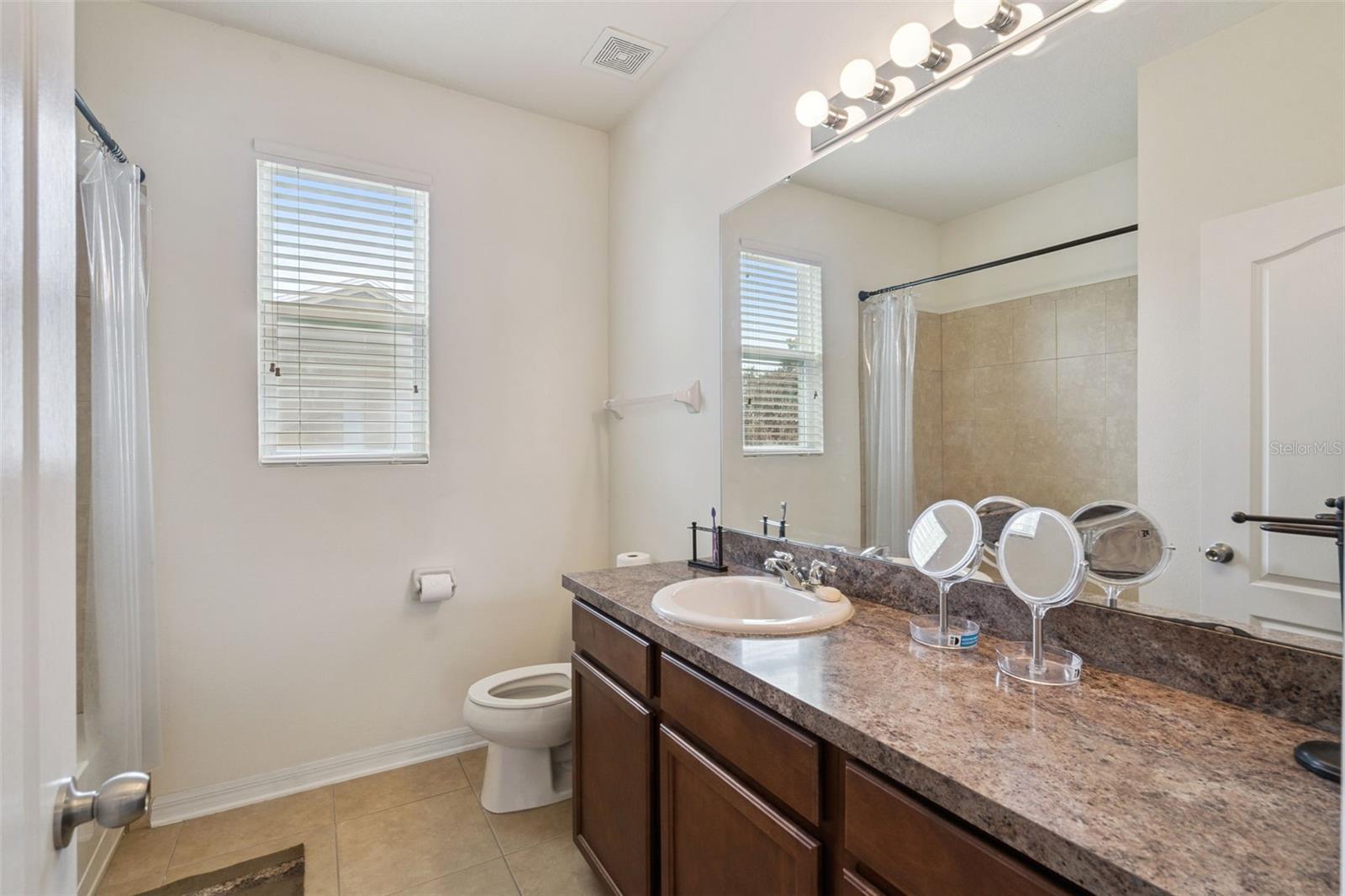SIGNATURE LAKES PH 02 A B H I J - Residential