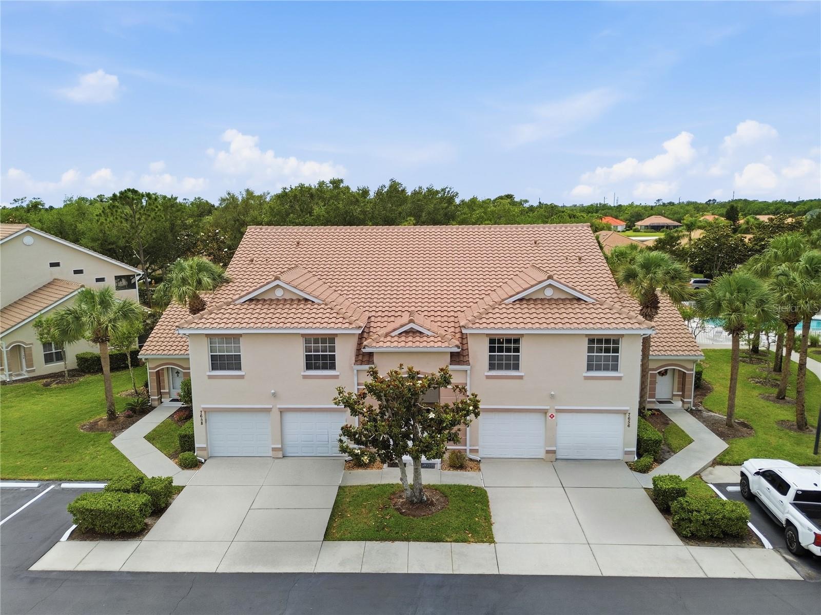 MAGNOLIA CROSSING - Residential