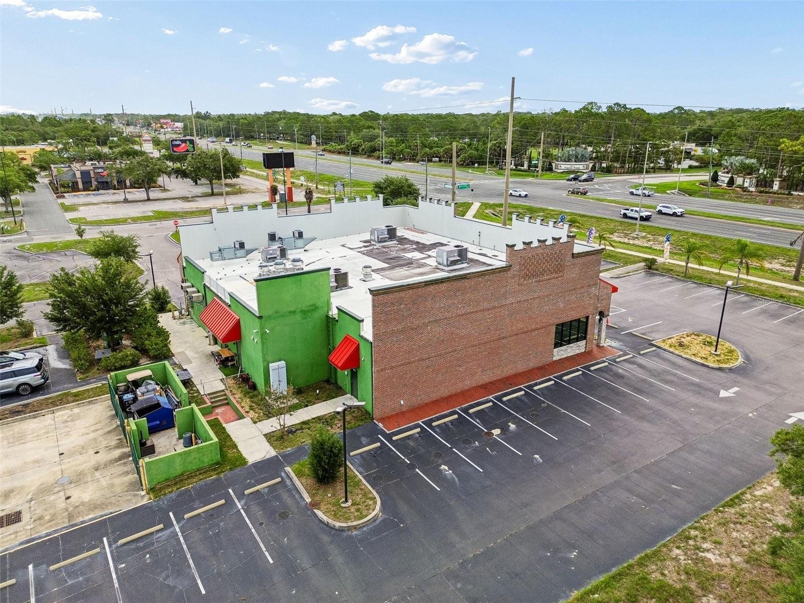 COMMERCIAL WAY COMMONS - Commercial Sale