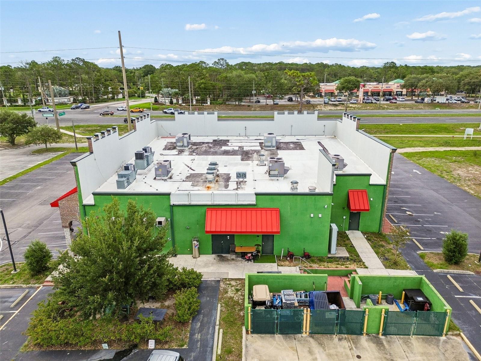 COMMERCIAL WAY COMMONS - Commercial Sale