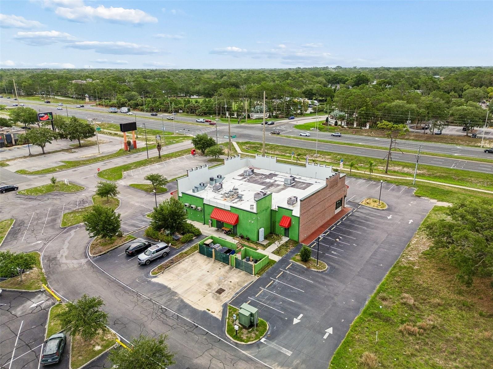 COMMERCIAL WAY COMMONS - Commercial Sale