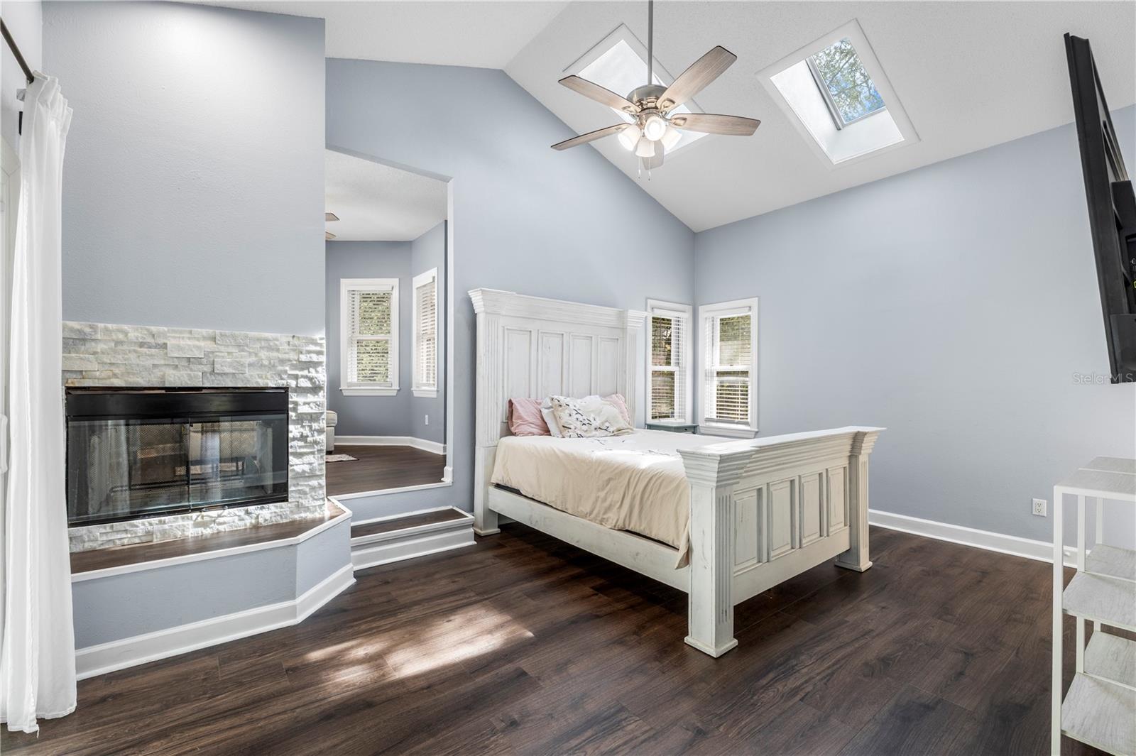 SEASIDE SANCTUARY - Residential