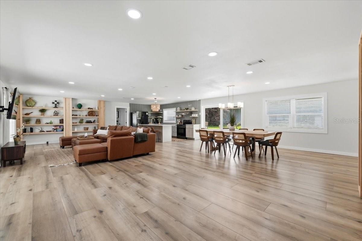 WHISTLER WOODS - Residential