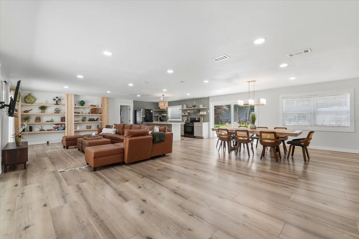 WHISTLER WOODS - Residential