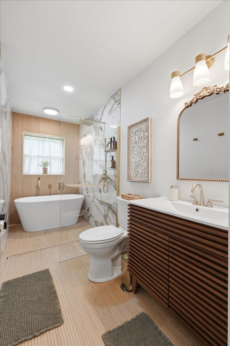 WHISTLER WOODS - Residential