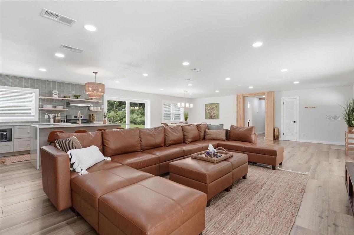 WHISTLER WOODS - Residential