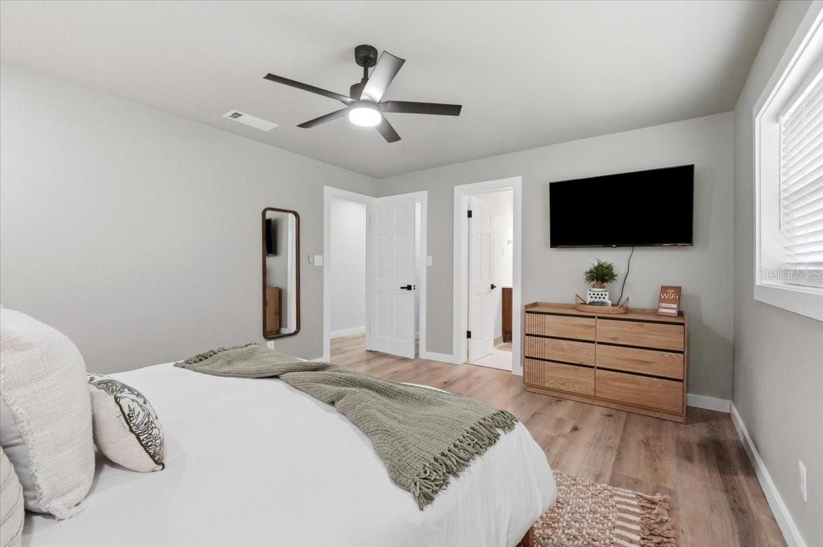 WHISTLER WOODS - Residential