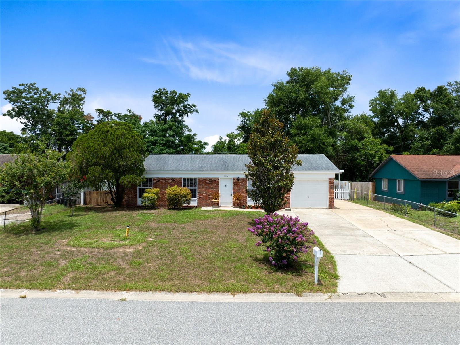 BREEZY HEIGHTS - Residential
