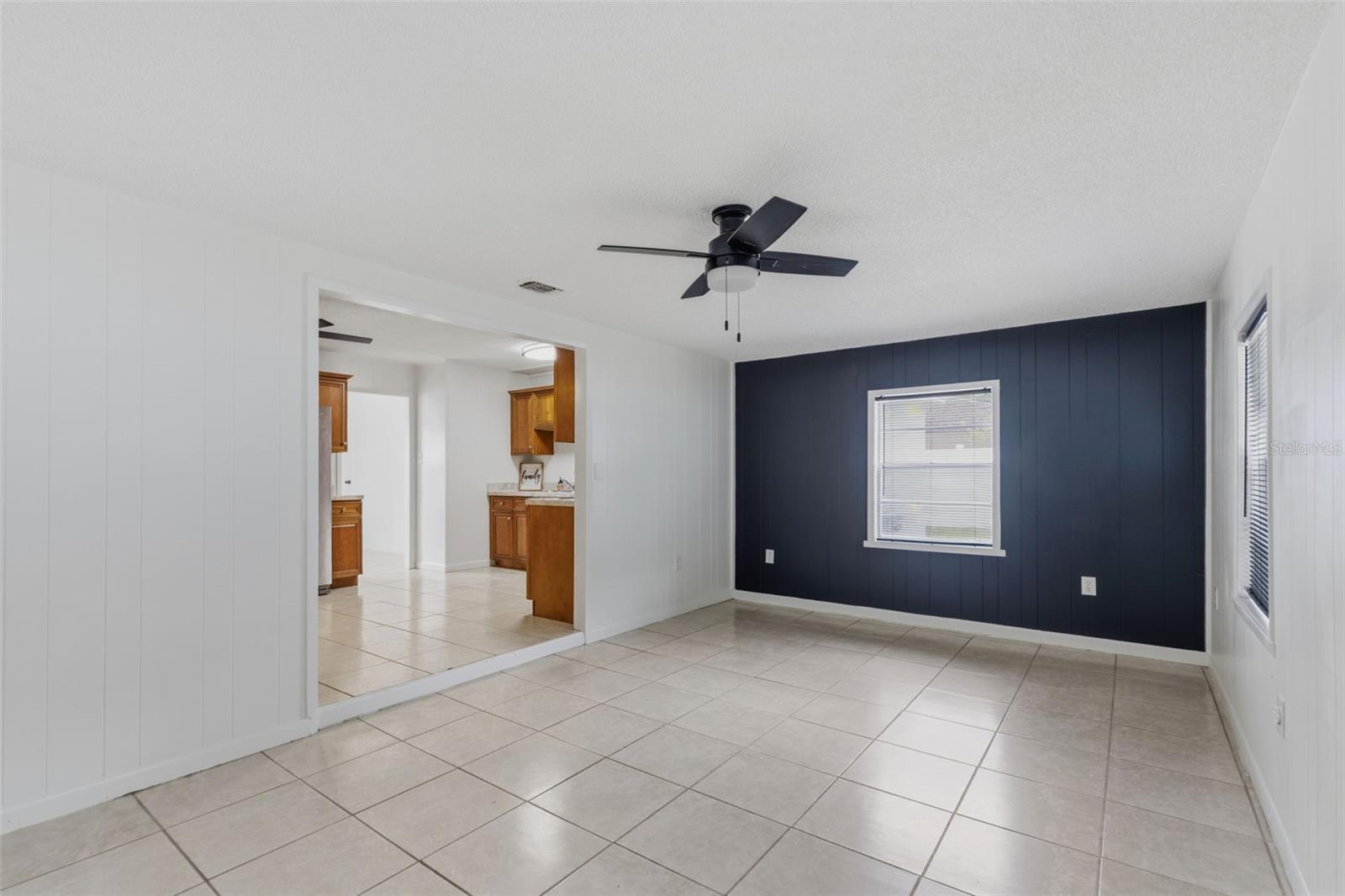 BREEZY HEIGHTS - Residential