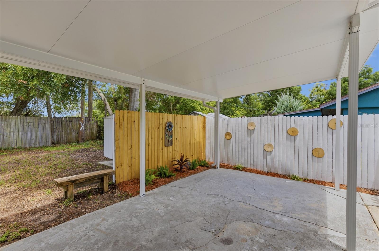 BREEZY HEIGHTS - Residential