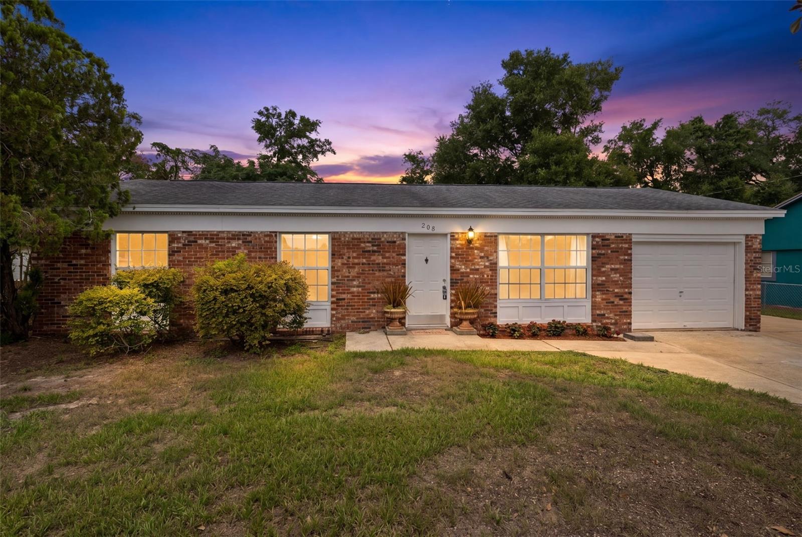 BREEZY HEIGHTS - Residential