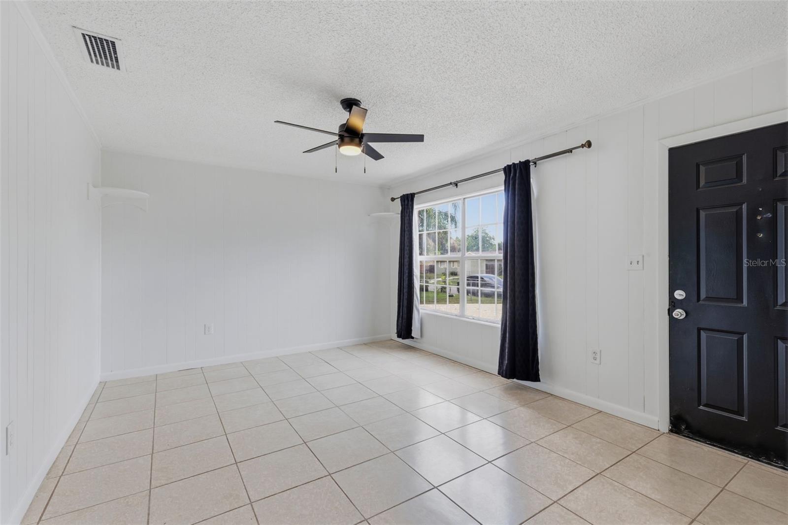 BREEZY HEIGHTS - Residential