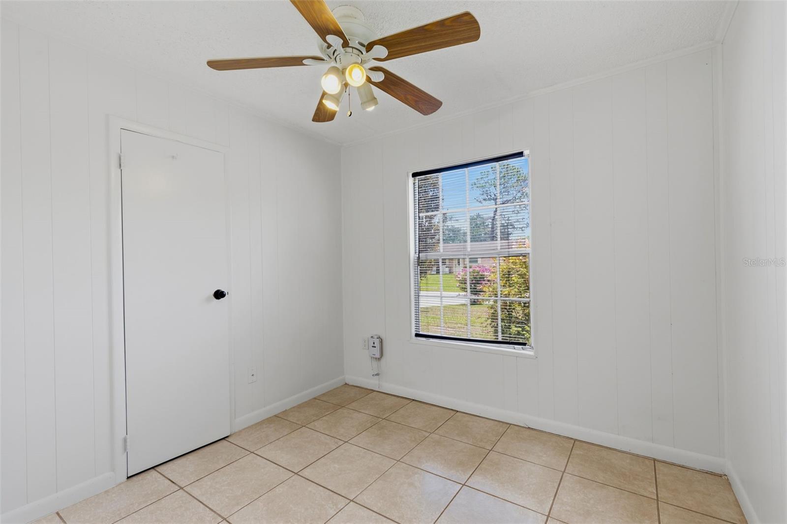 BREEZY HEIGHTS - Residential