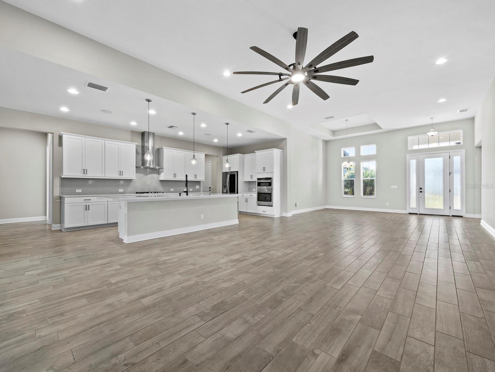 RIVO LAKES - Residential