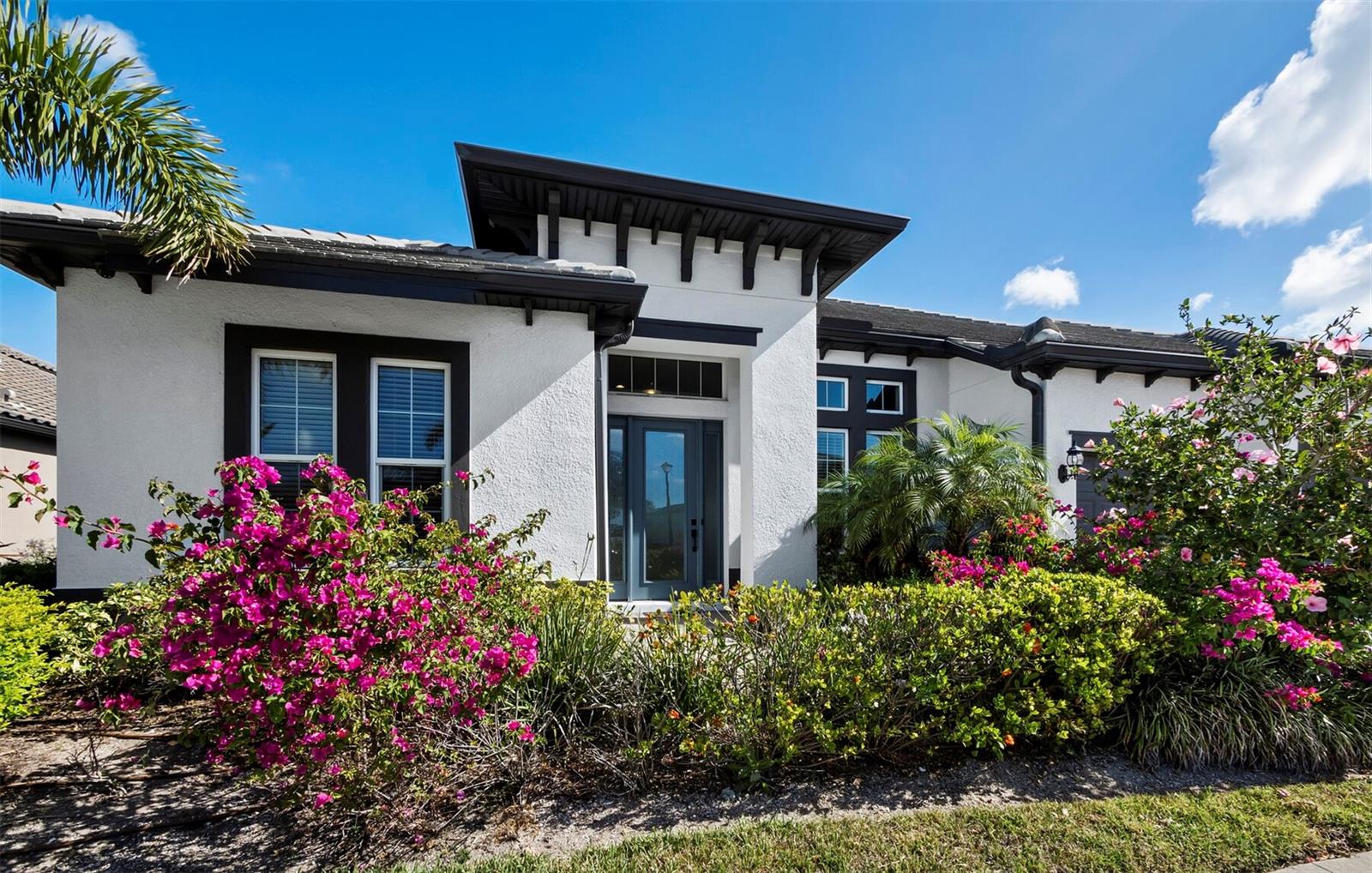 RIVO LAKES - Residential