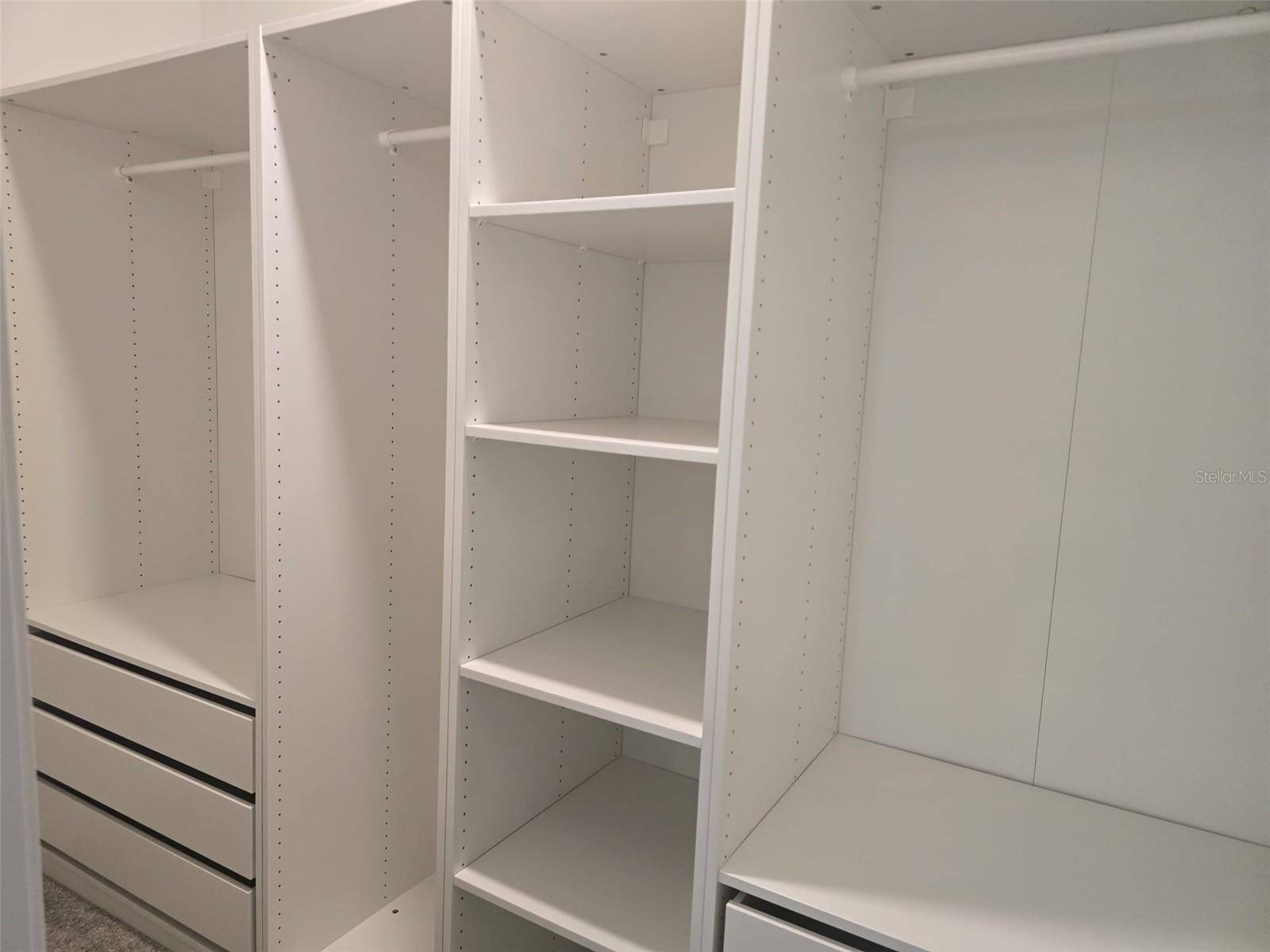 VERONA - Residential Lease