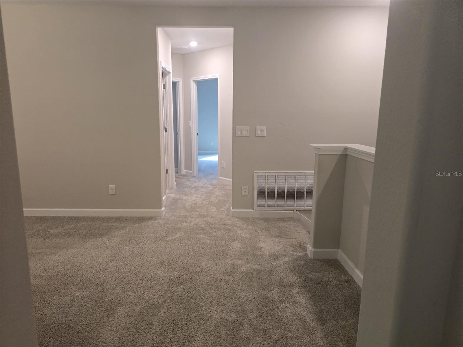 VERONA - Residential Lease