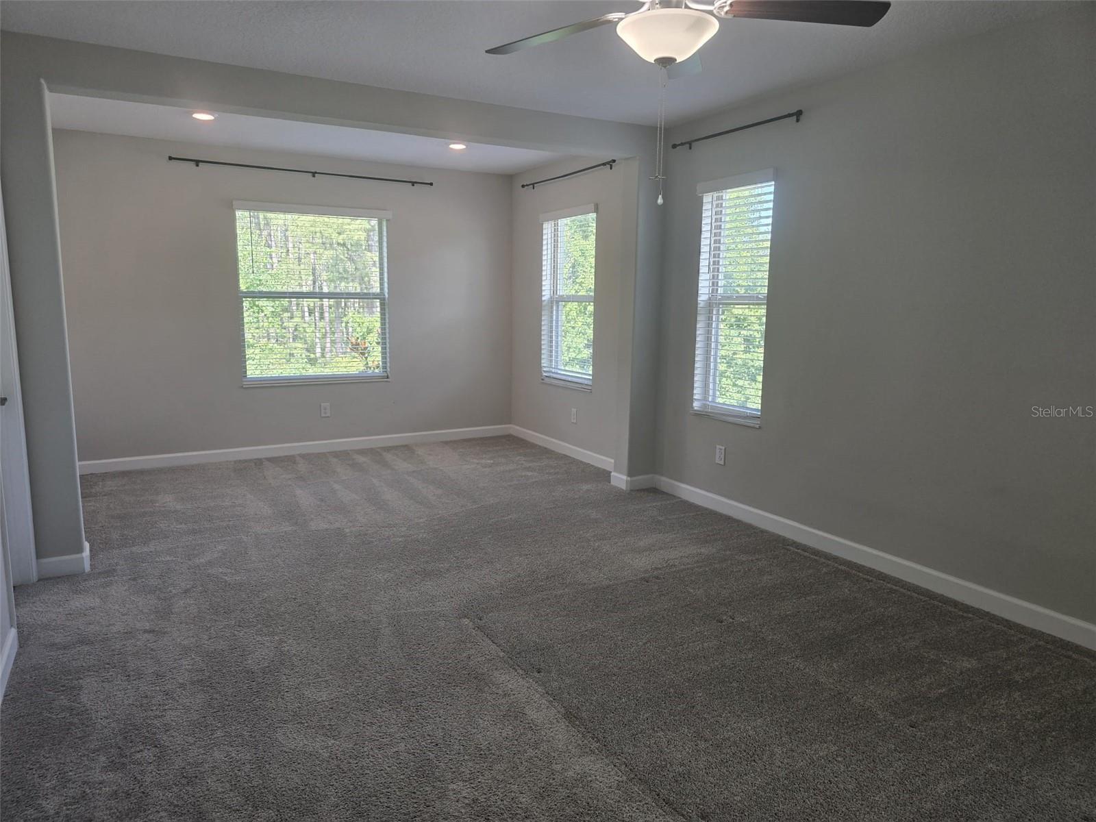 VERONA - Residential Lease