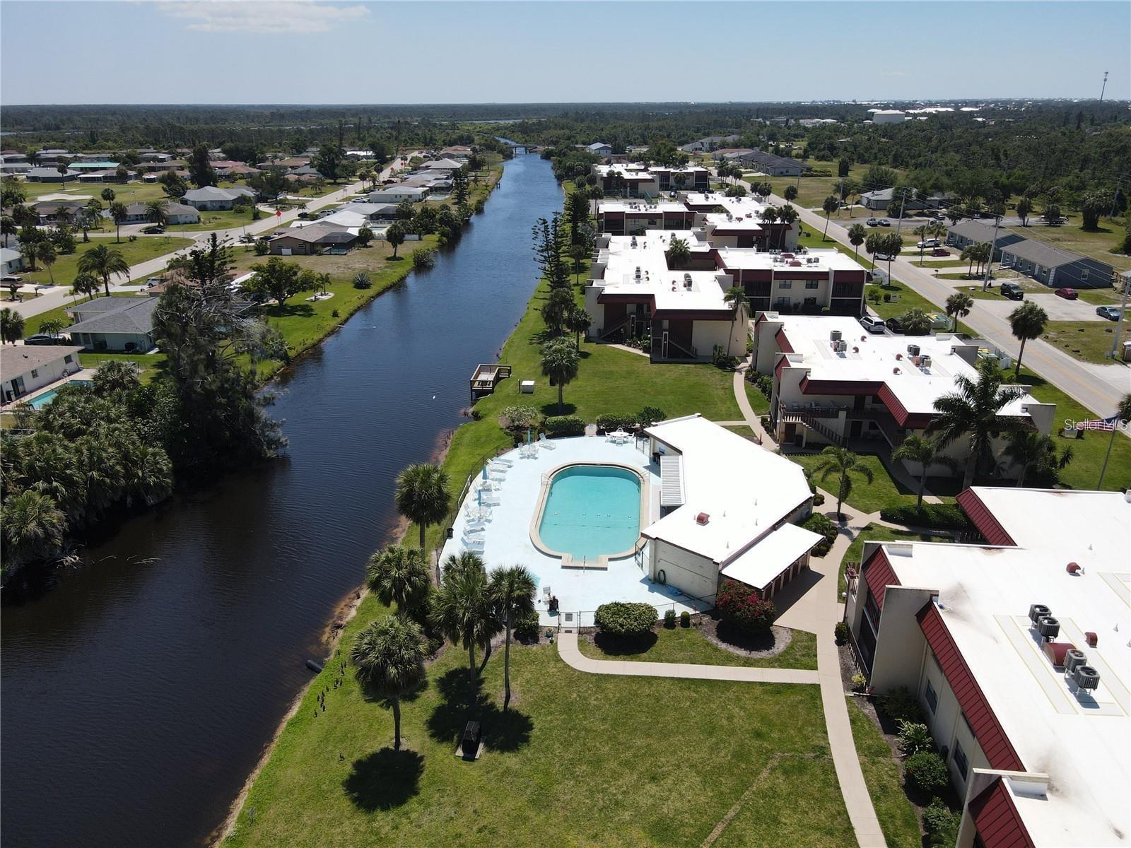 RIVERHOUSE - Residential