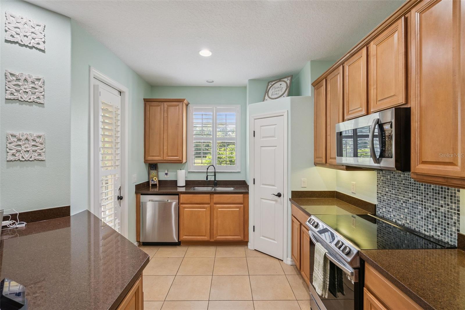 VILLAS AT DEER RUN - Residential