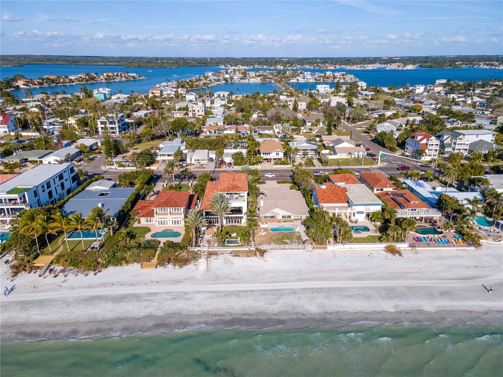 LONE PALM BEACH 1ST ADD - Residential