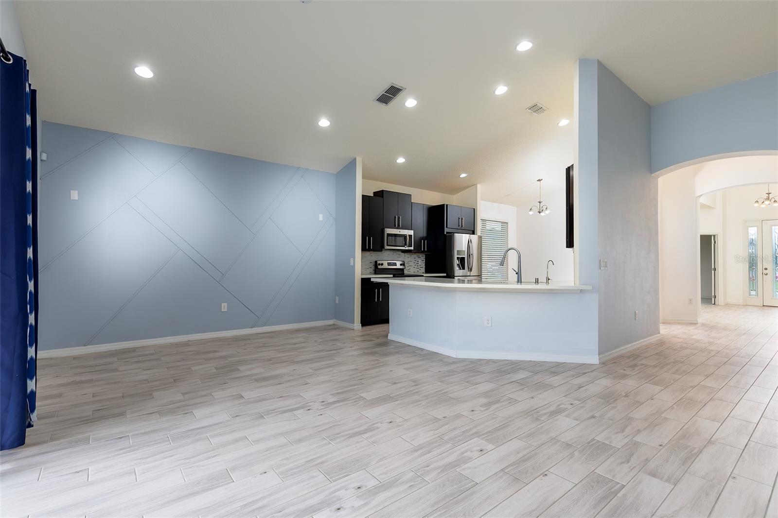 THORNBROOKE PH 4 - Residential Lease