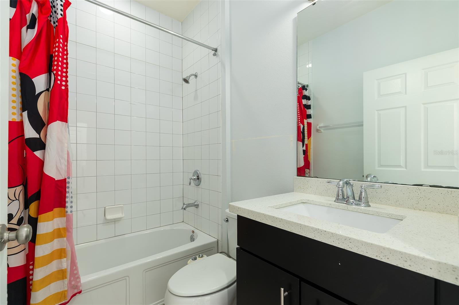 THORNBROOKE PH 4 - Residential Lease