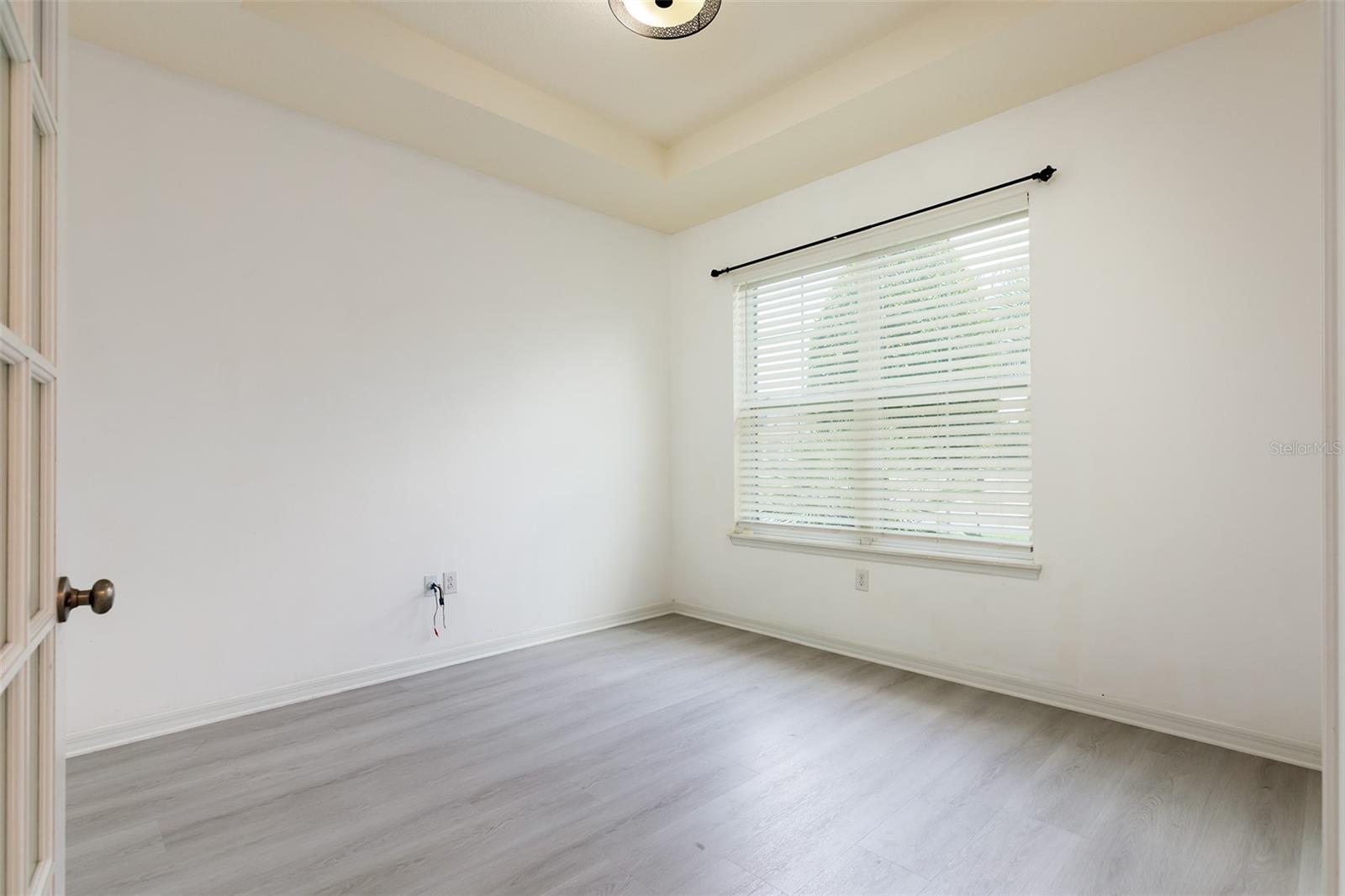 THORNBROOKE PH 4 - Residential Lease