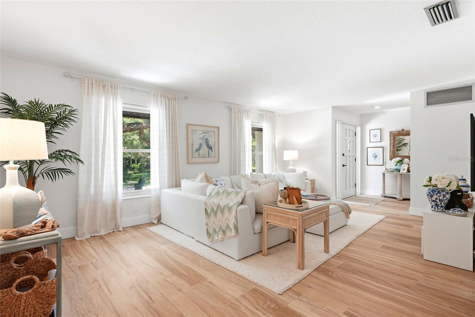 BAY WOODS-UNIT I - Residential