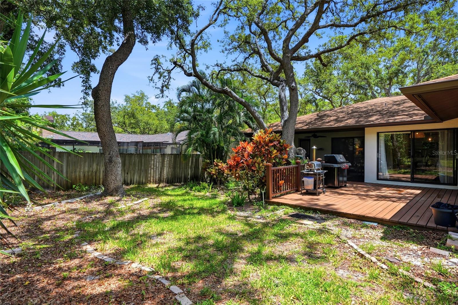 BAY WOODS-UNIT I - Residential