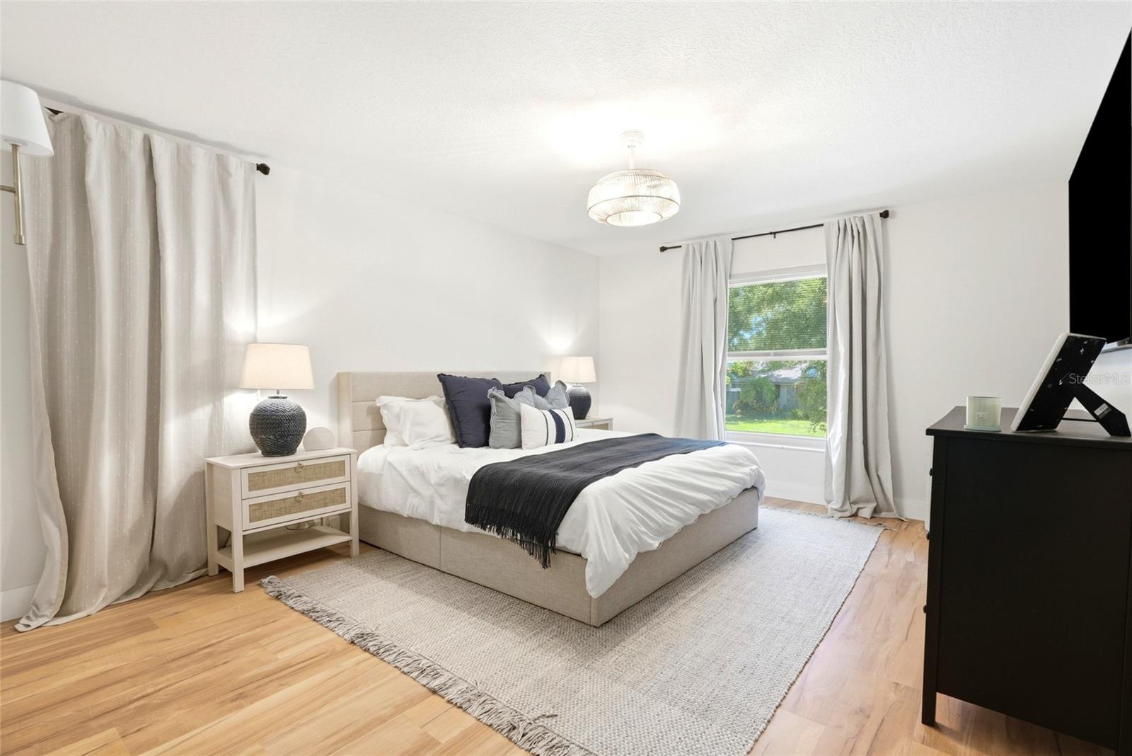 BAY WOODS-UNIT I - Residential