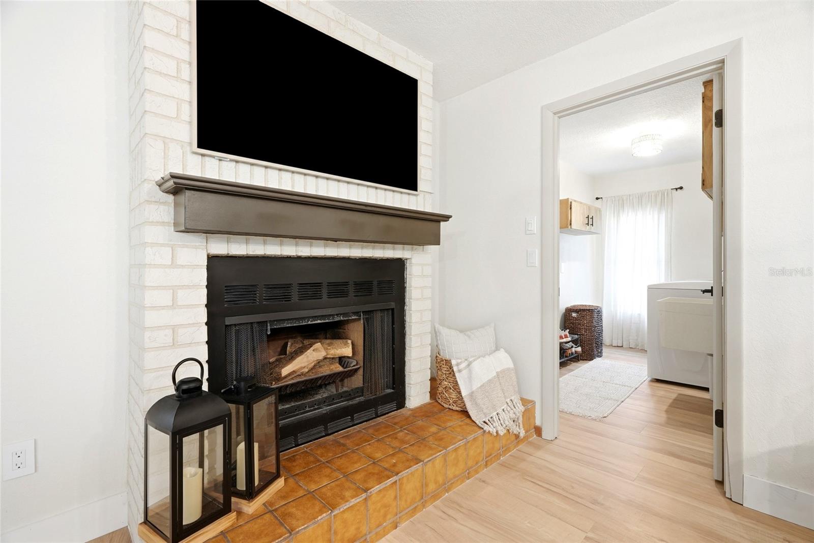 BAY WOODS-UNIT I - Residential