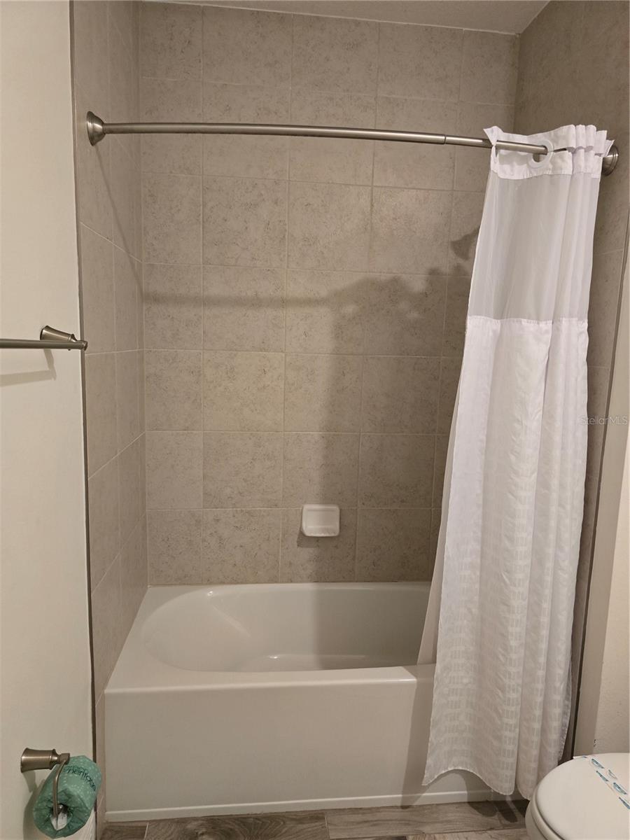 ROLLING OAKS PH 7 - Residential