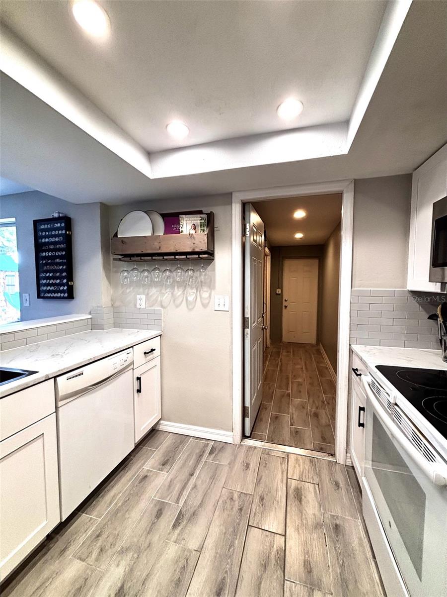 HOLIDAY GARDENS ESTATES - Residential