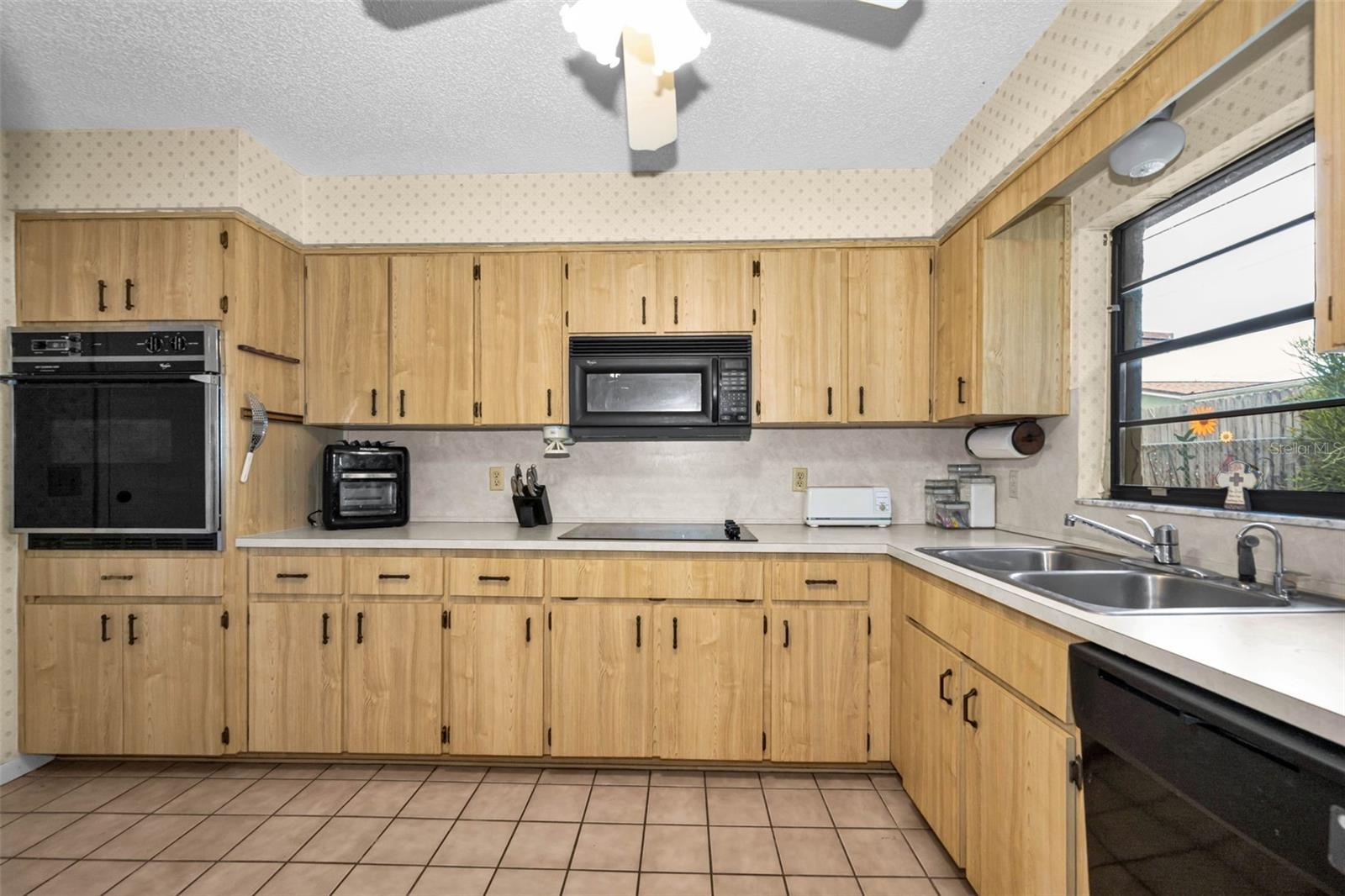 PINES NEW PORT RICHEY - Residential