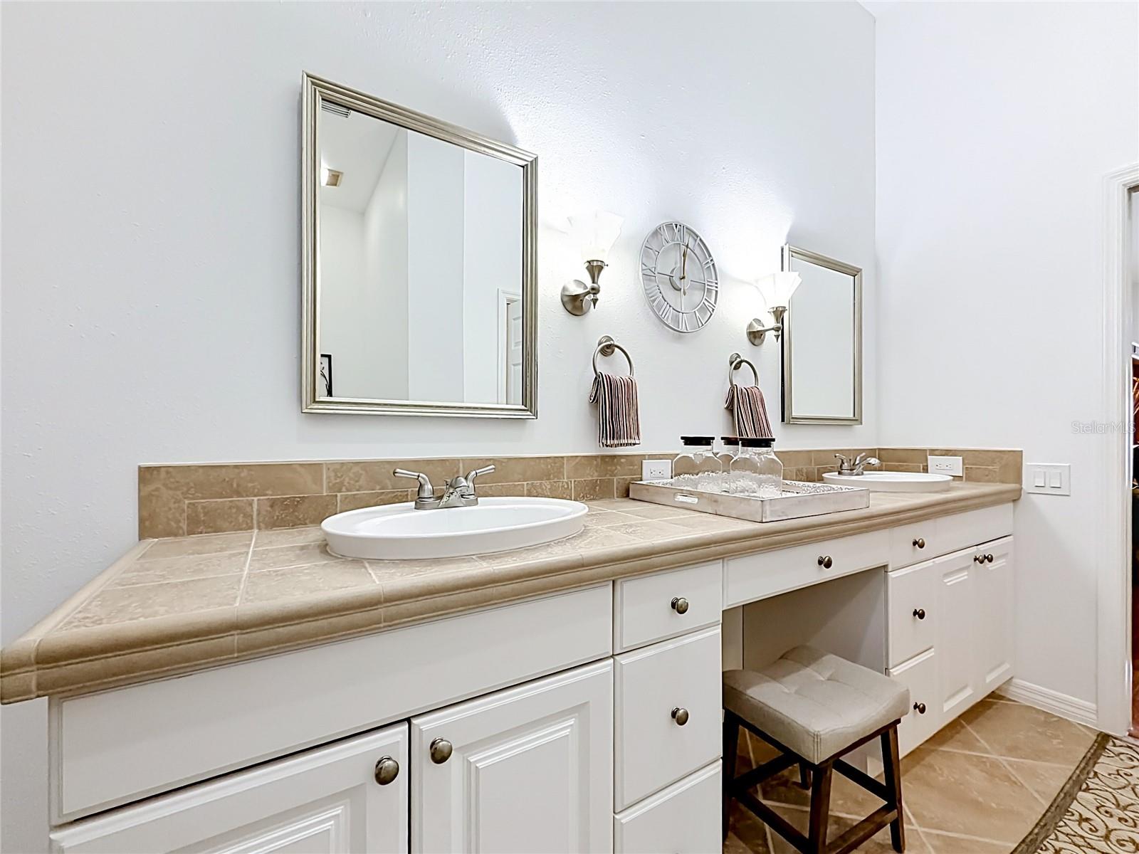 HARBOR HILLS UNIT 01A - Residential