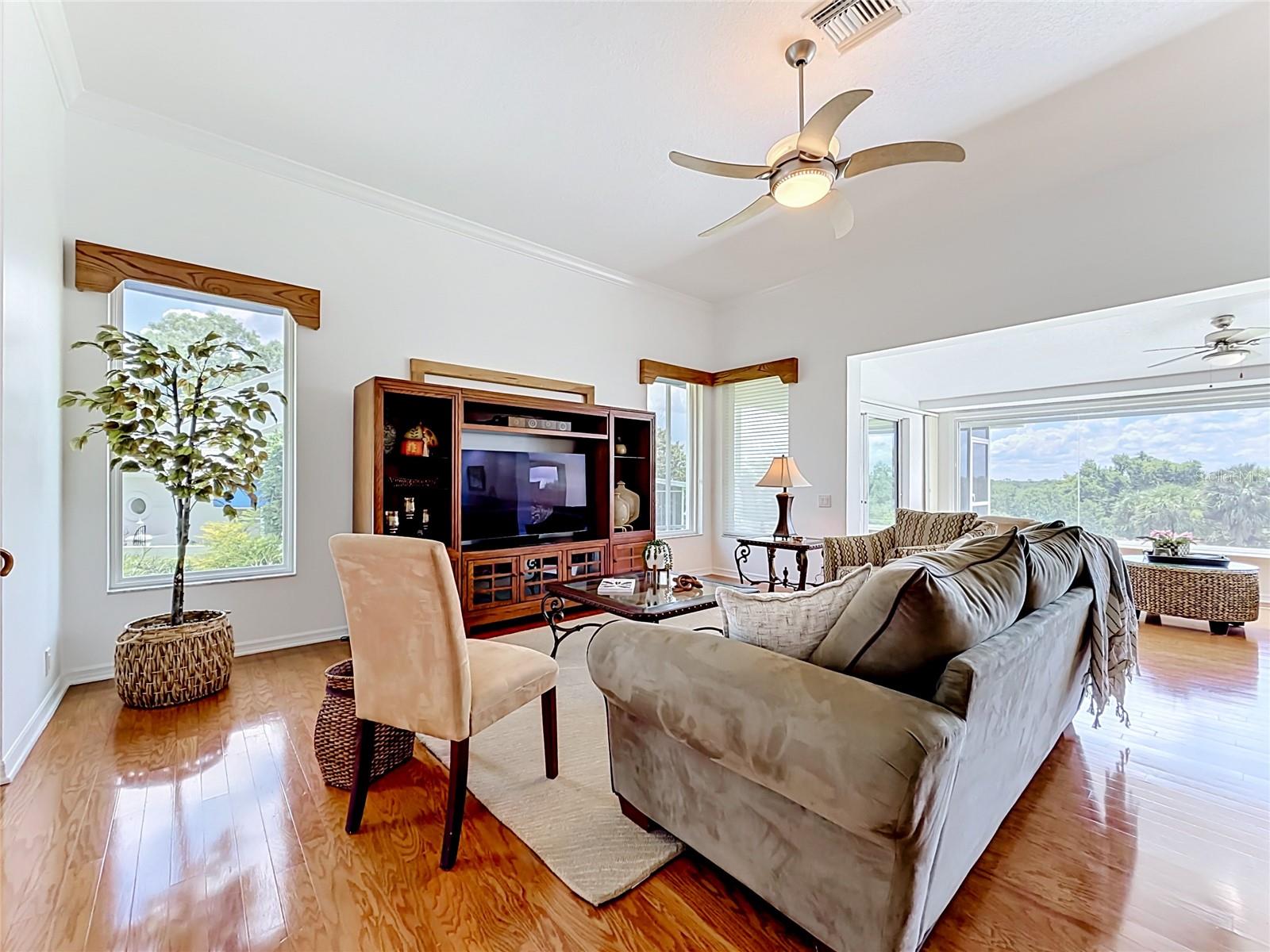 HARBOR HILLS UNIT 01A - Residential