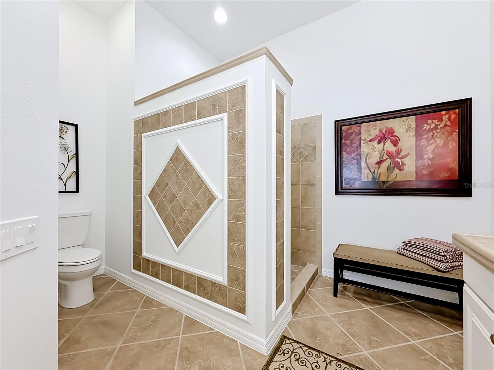 HARBOR HILLS UNIT 01A - Residential