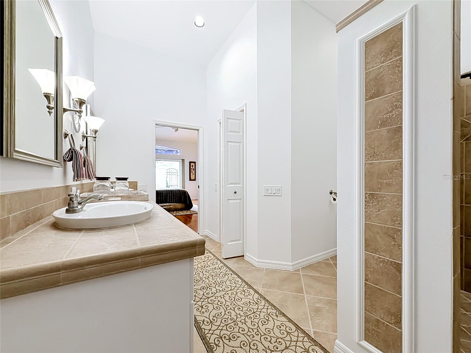 HARBOR HILLS UNIT 01A - Residential